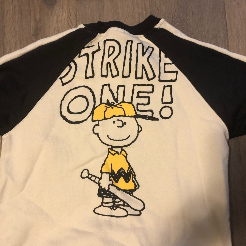 Zara peanuts sweater - Picture 2 of 3